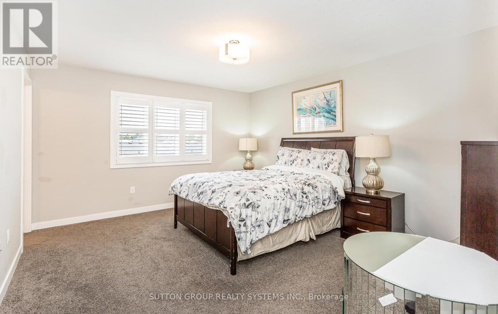 917 Robert Ferrie Drive, Kitchener, Ontario  N2R 0P2 - Photo 21 - X12246038