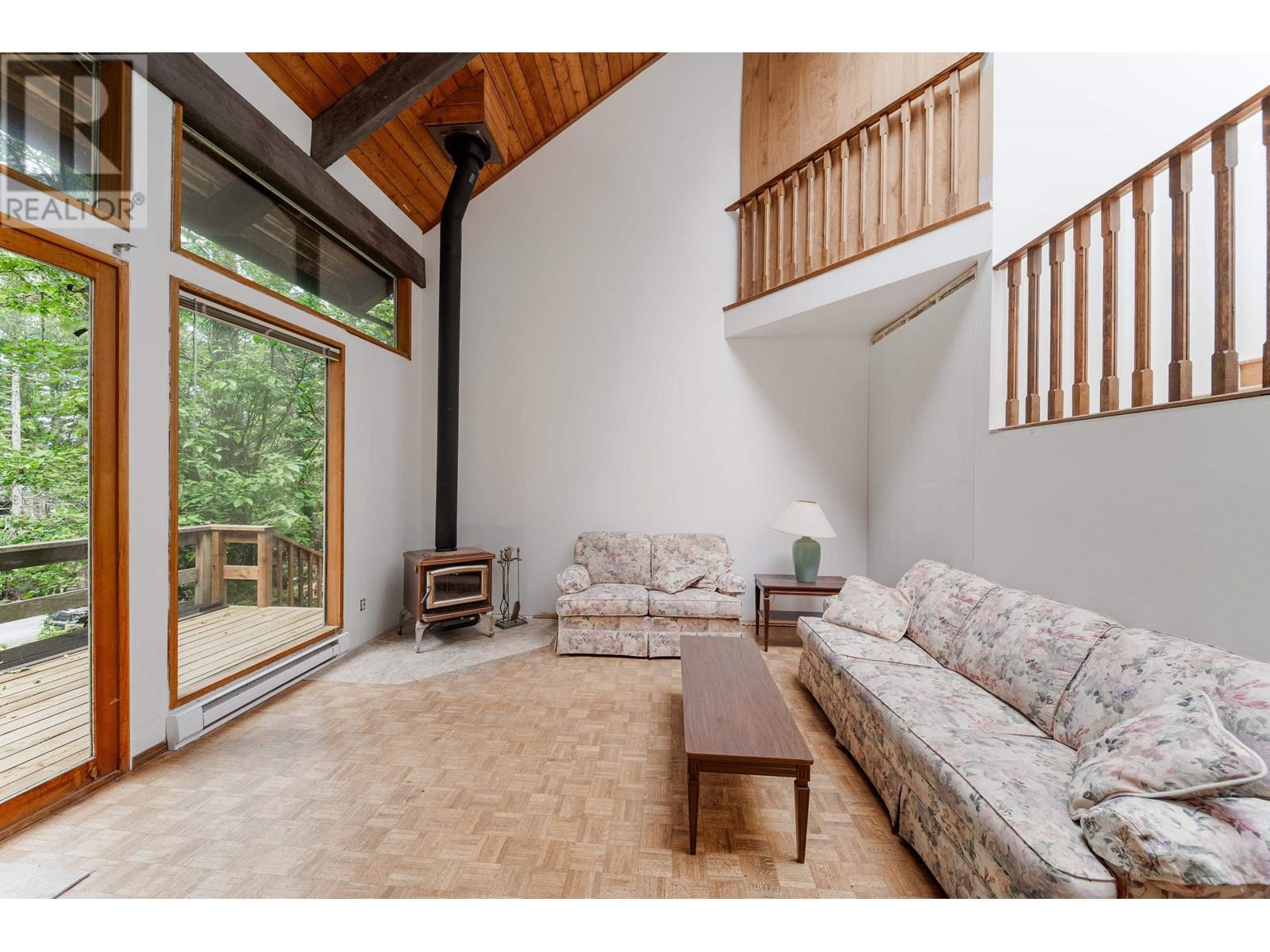 163 Spinnaker, Mayne Island, British Columbia  V0N 2J2 - Photo 4 - R3016856