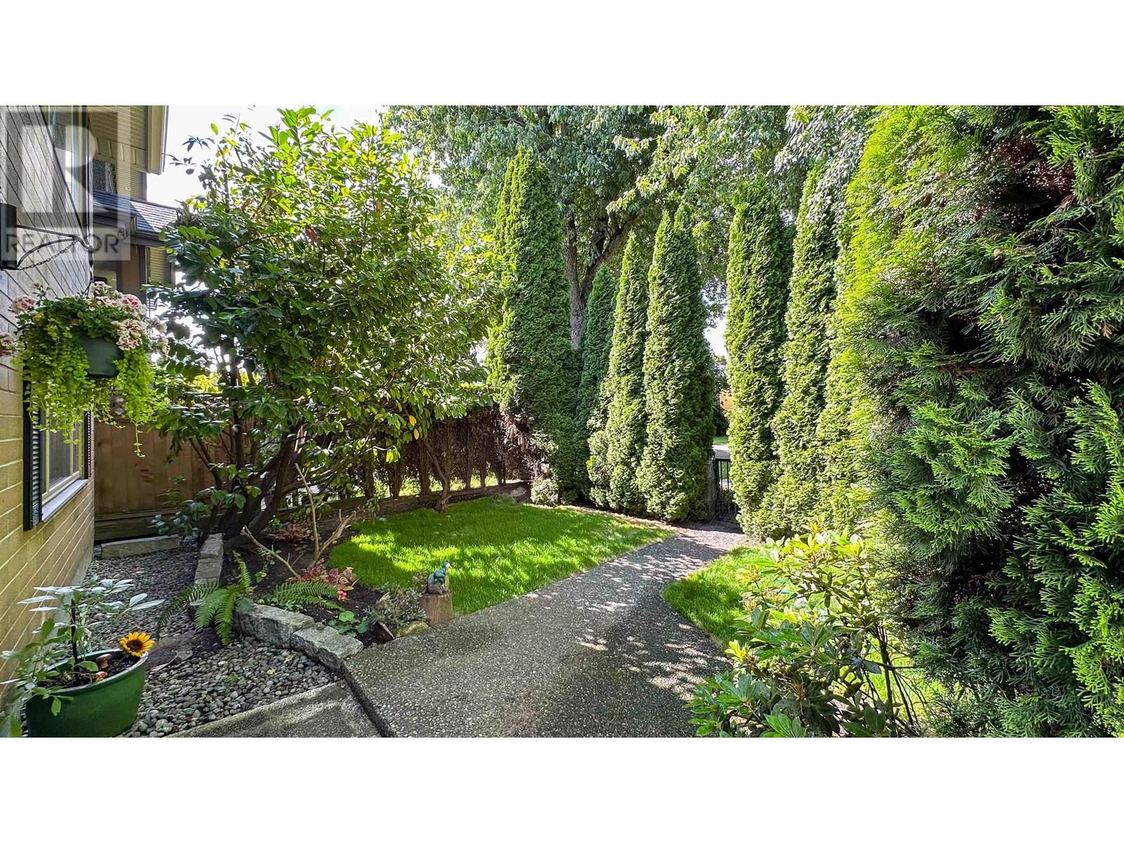 Property at 840 E 38TH AVENUE image 5