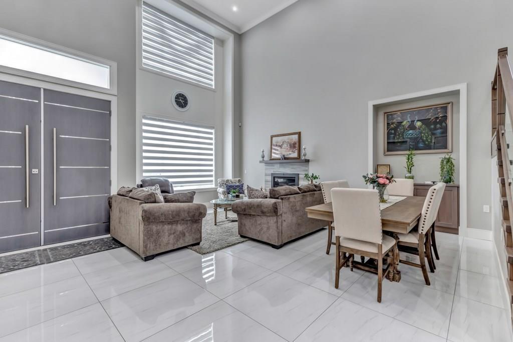 Property at 5452 187 STREET image 4
