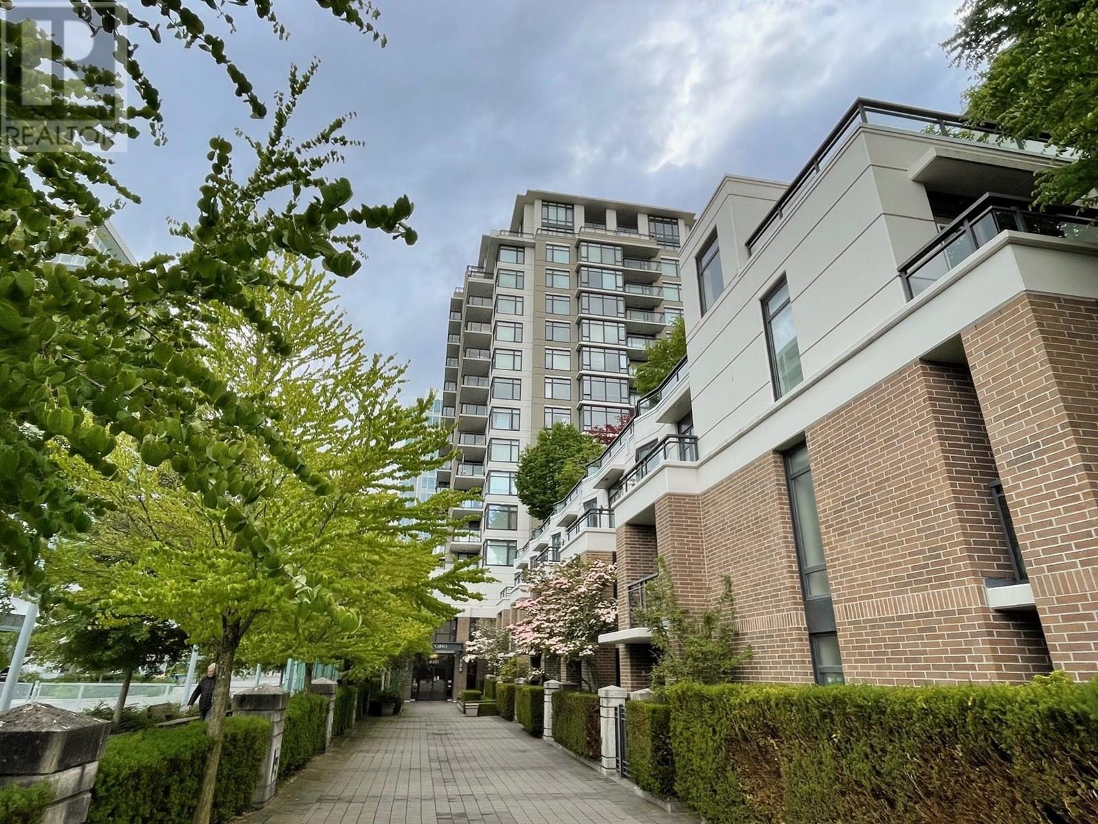 1701 6351 BUSWELL STREET, richmond, British Columbia V6Y0A4