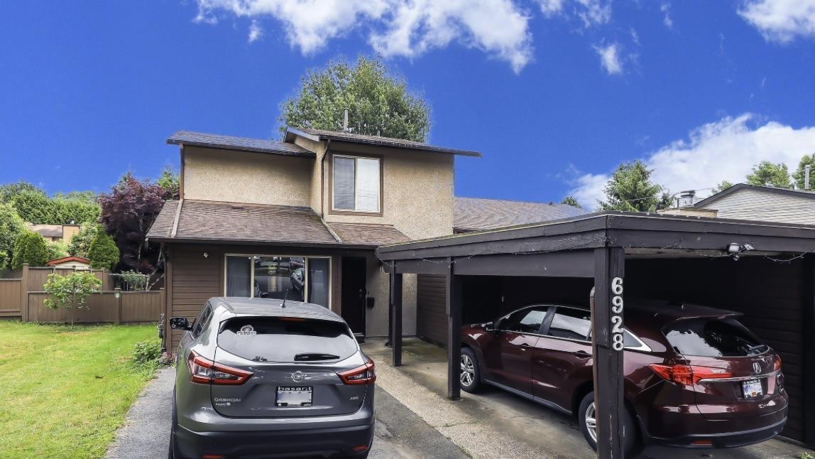 Property at 6928 134 STREET image 1