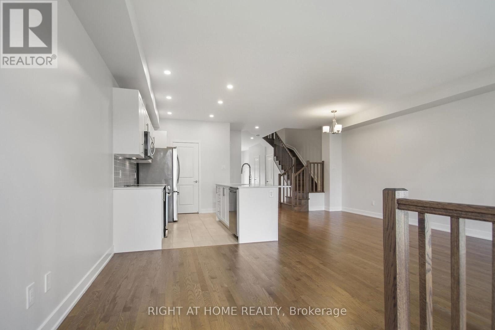 534 Corretto Place, Ottawa, Ontario  K2J 6Z1 - Photo 7 - X12246119