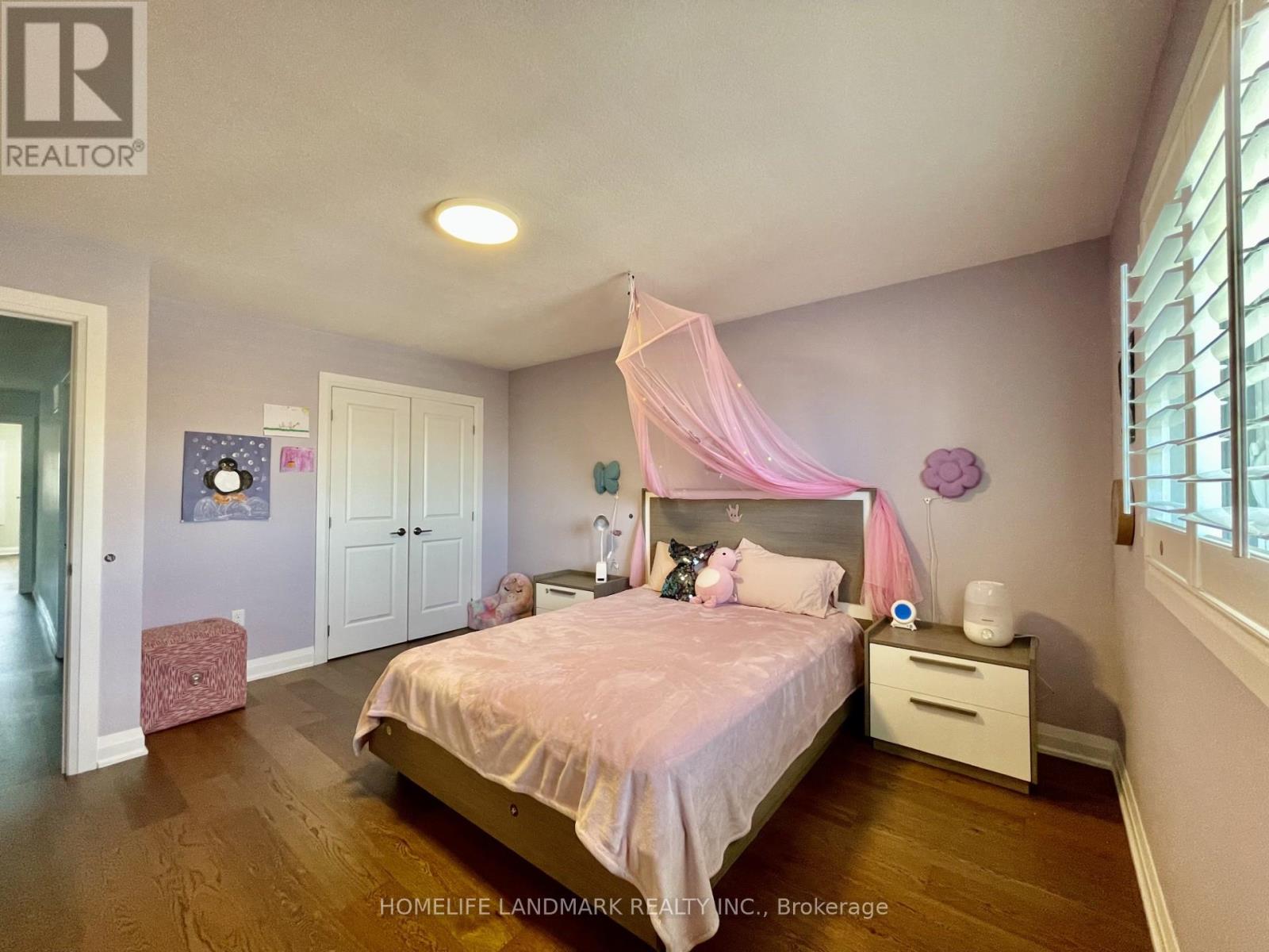 Upper Unit - 33 Olympic Gate, Barrie, Ontario  L9J 0H9 - Photo 11 - S12246099