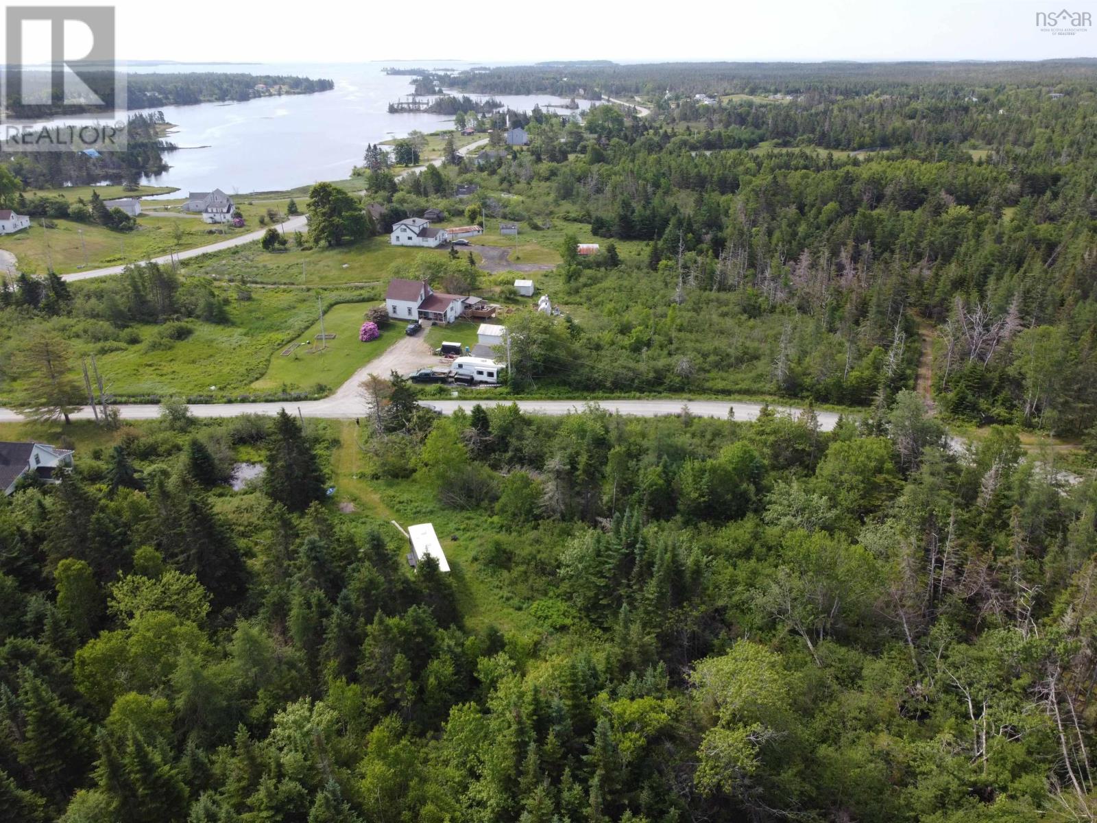 24 Englehutt Road, Moser River, Nova Scotia  B0J 2K0 - Photo 3 - 202515771