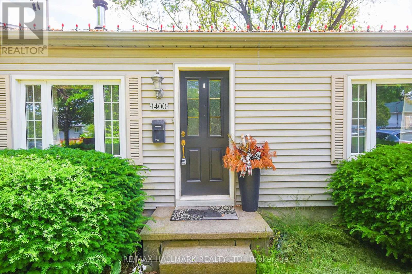 Property at 1400 KENMUIR AVENUE image 3