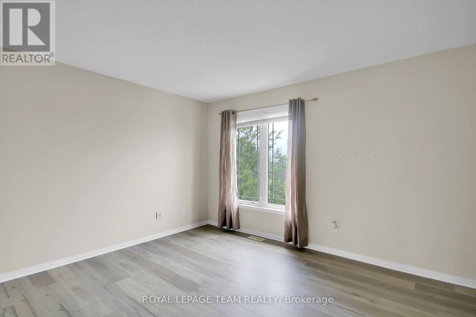 16 - 414 Hillsboro Private, Ottawa, Ontario  K2M 3A8 - Photo 11 - X12246171
