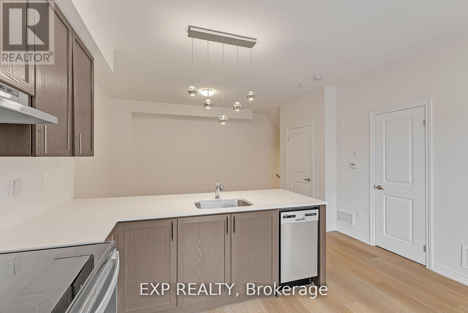 2 - 465 Beresford Path, Oshawa, Ontario  L1H 0B2 - Photo 6 - E12246166