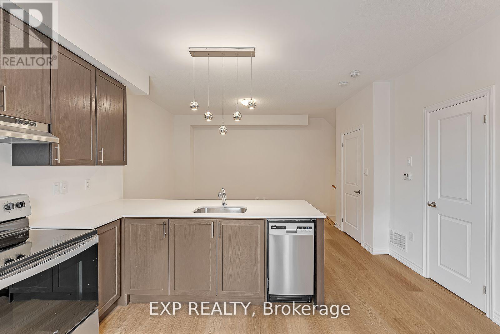 2 - 465 Beresford Path, Oshawa, Ontario  L1H 0B2 - Photo 7 - E12246166