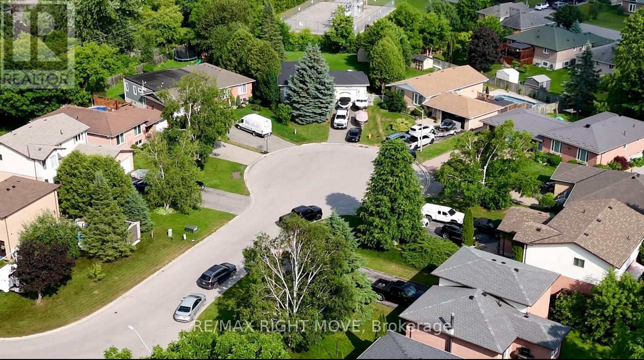Property at 12 HAWKINS STREET image 3