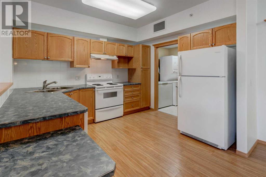 Property at 372, 223 Tuscany Springs Boulevard NW image 4
