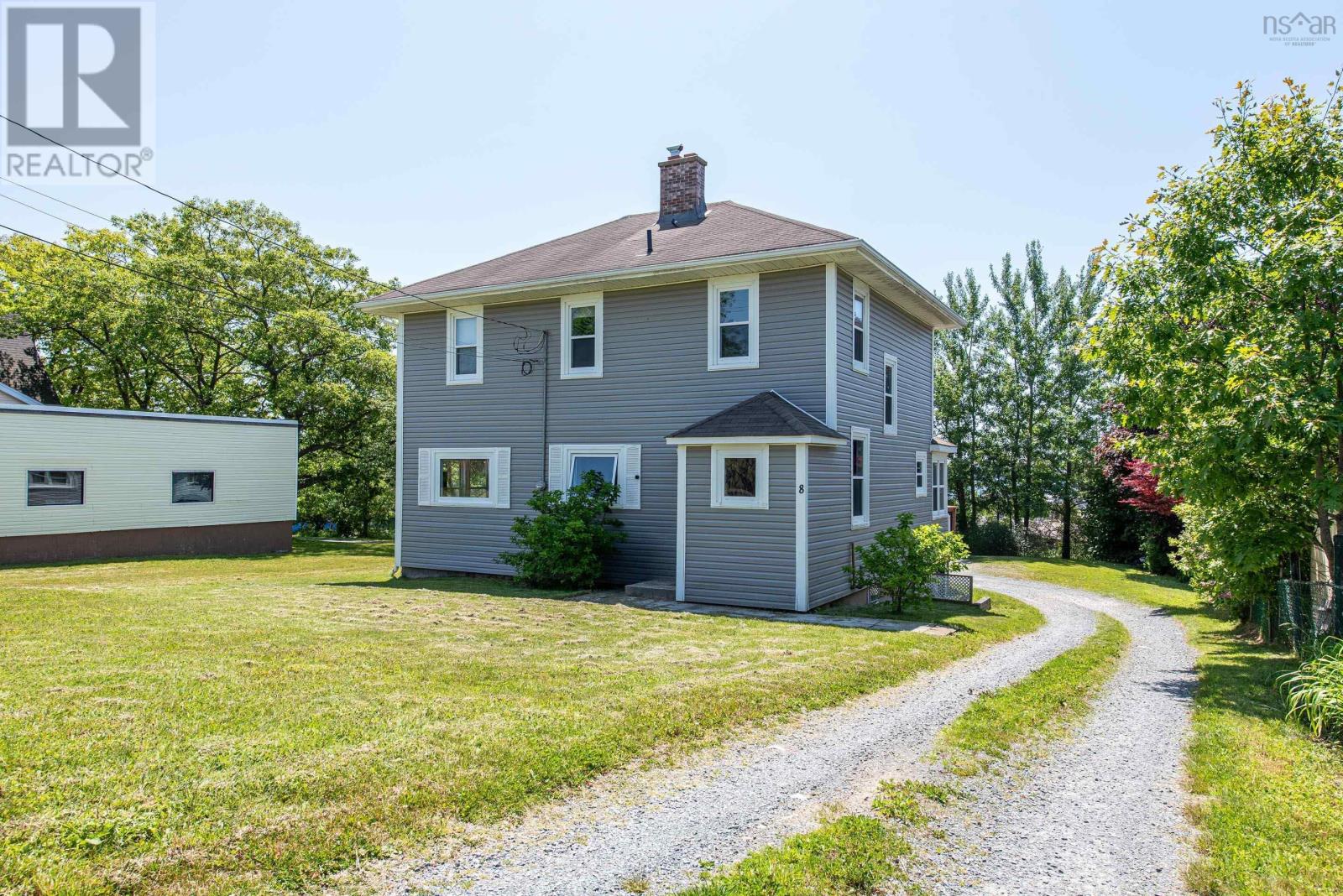 Property at 8 Woodside Avenue image 3