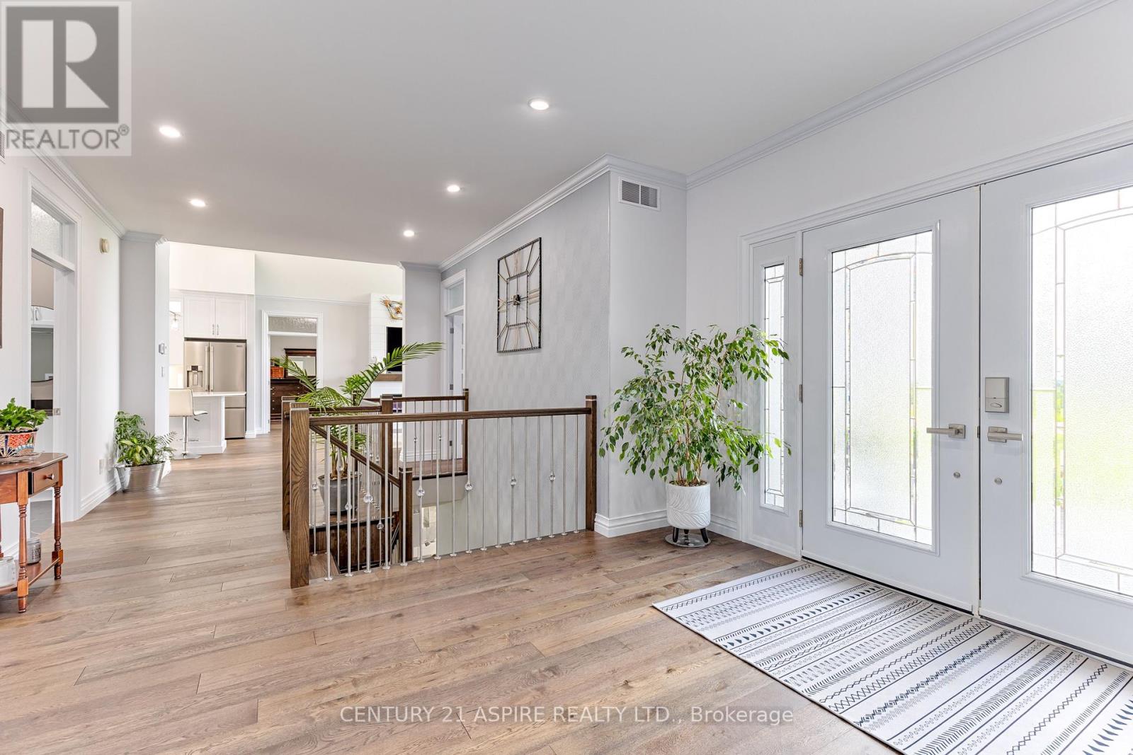 402 La Passe Road, Whitewater Region, Ontario  K0J 1C0 - Photo 16 - X12221226
