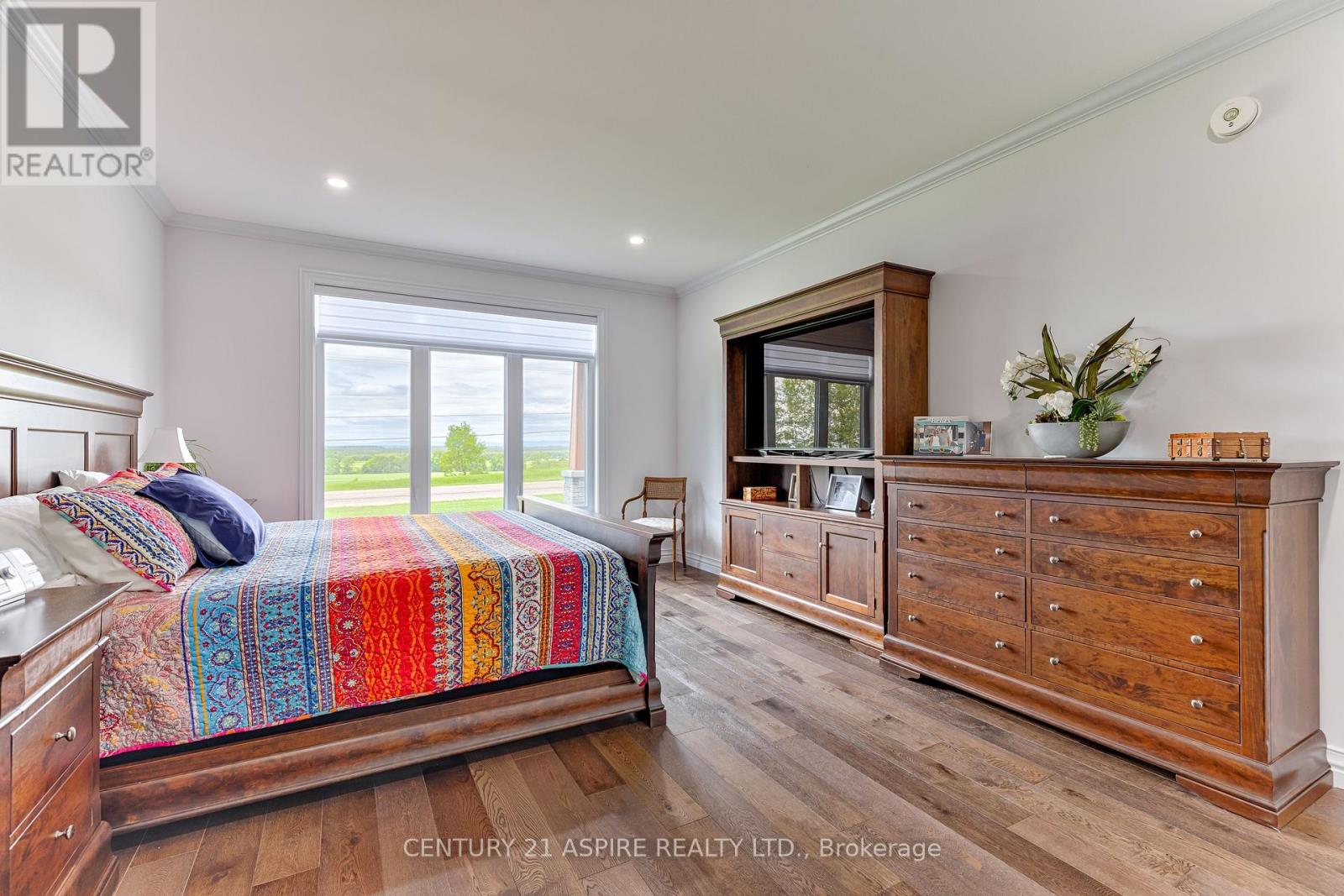 402 La Passe Road, Whitewater Region, Ontario  K0J 1C0 - Photo 26 - X12221226