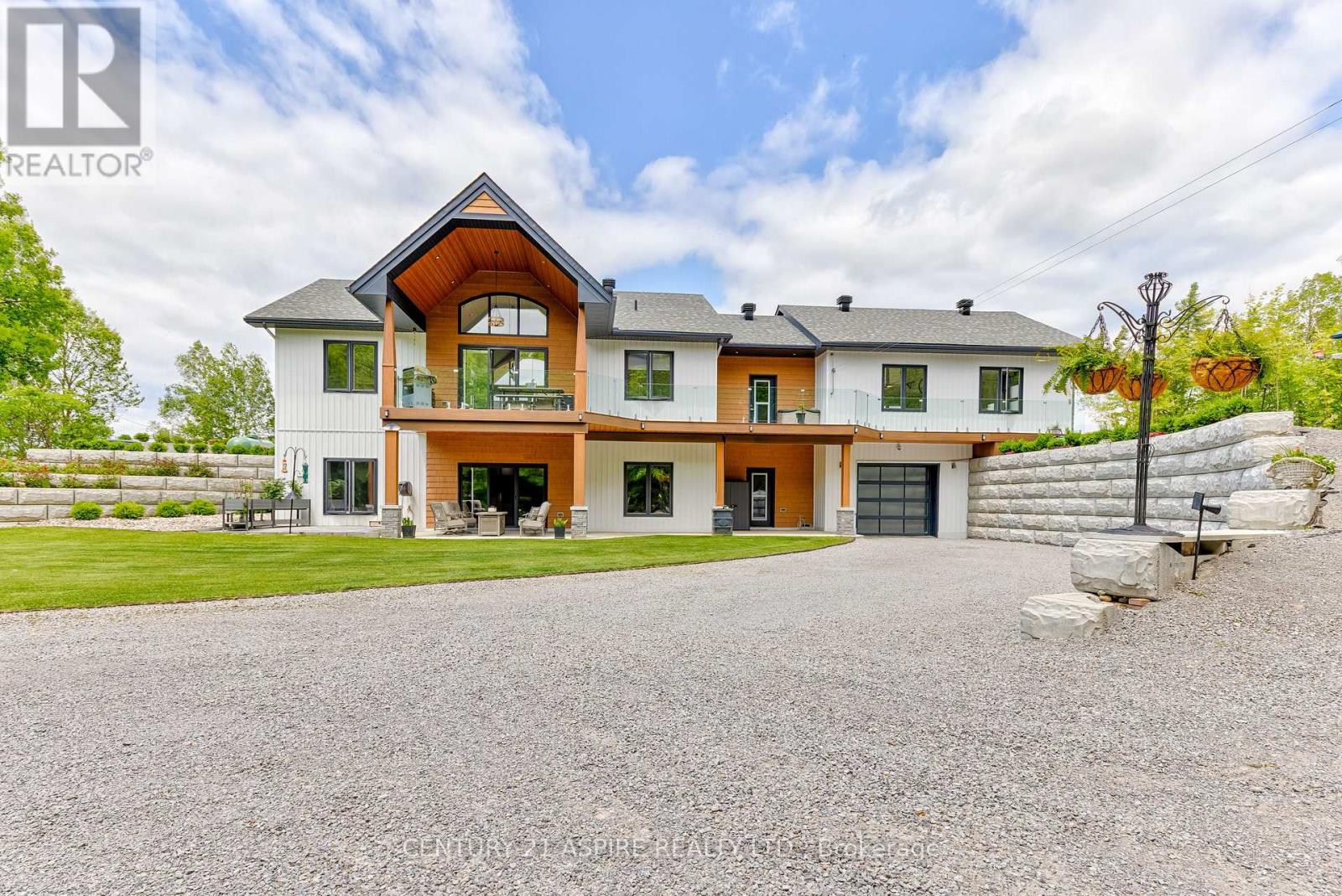 402 La Passe Road, Whitewater Region, Ontario  K0J 1C0 - Photo 8 - X12221226