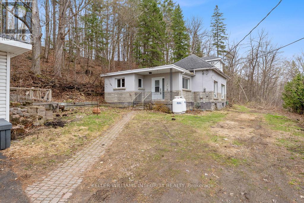 Property at 3722 ST JOSEPH BOULEVARD image 2