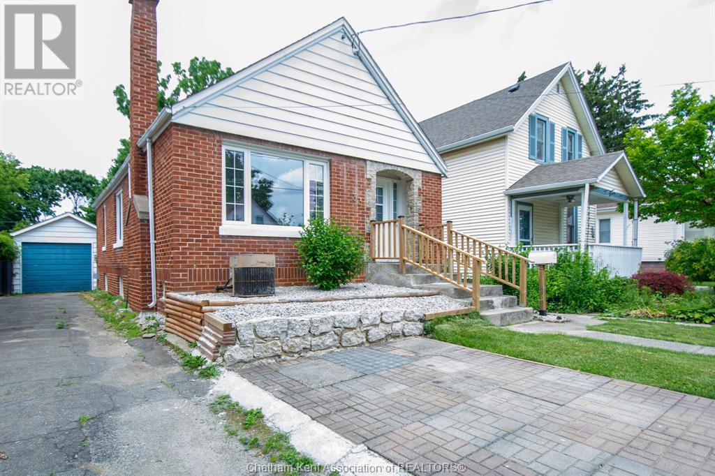 Property at 33 WILSON AVENUE image 2