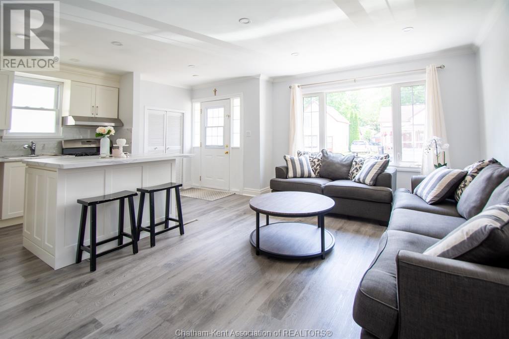 Property at 33 WILSON AVENUE image 5