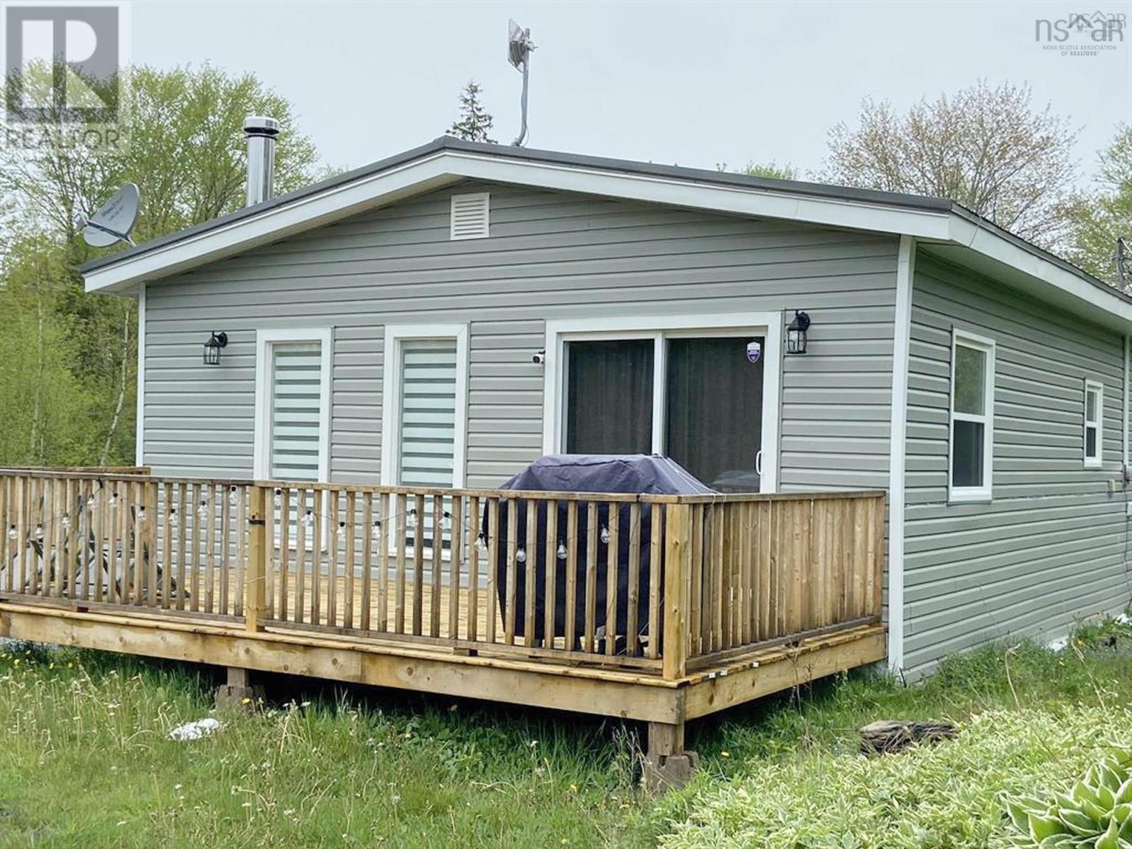7068 Highway 224, Pleasant Valley, Nova Scotia  B0N 2M0 - Photo 3 - 202505638