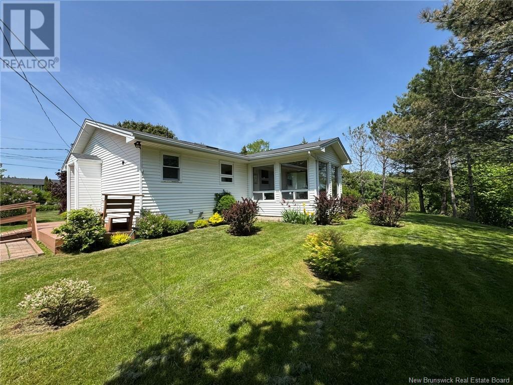 Property at 170 Anglin Drive image 5