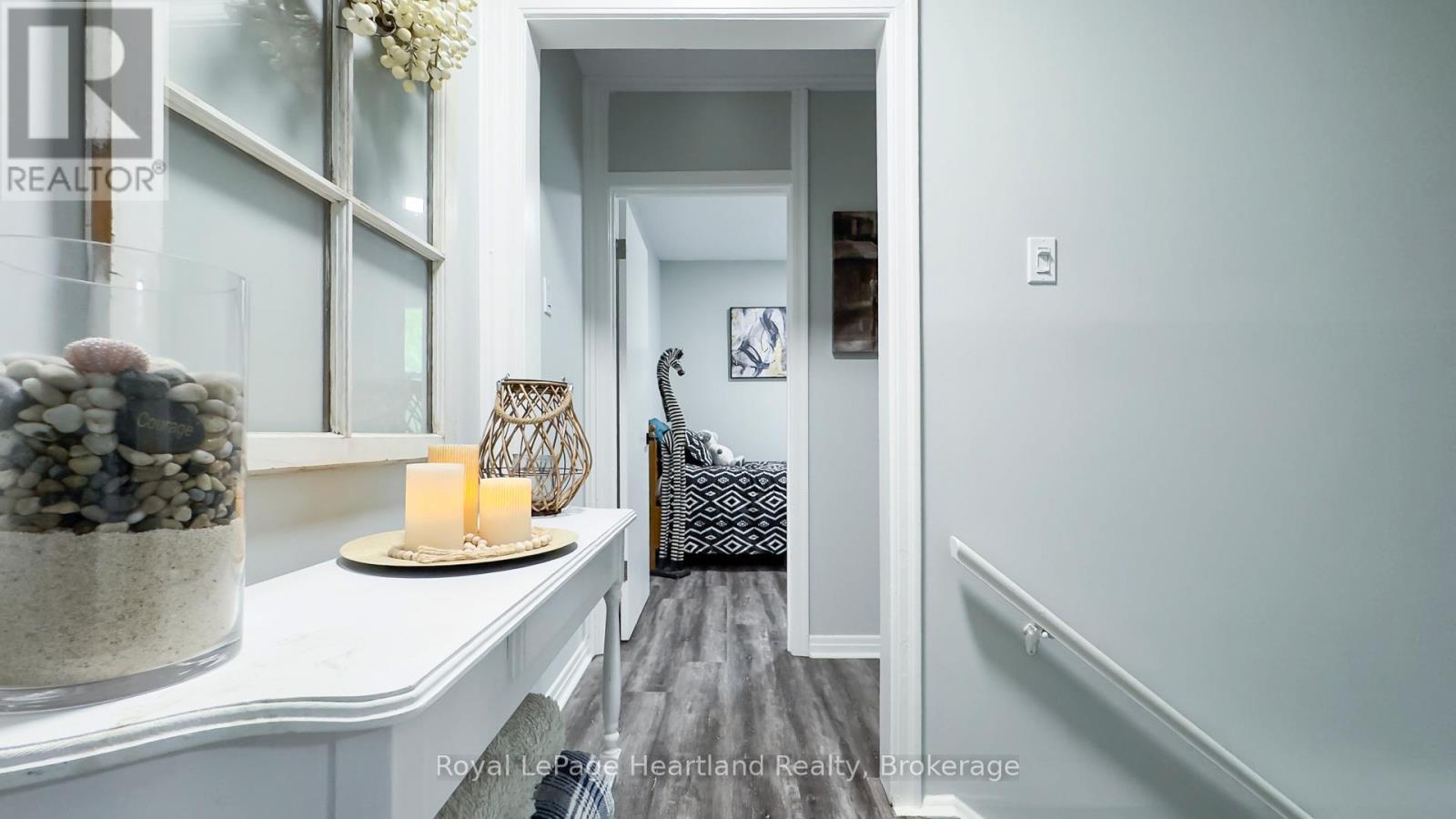 23 - 23 St Charles Square, Huron East, Ontario  N0M 1L0 - Photo 20 - X12246225