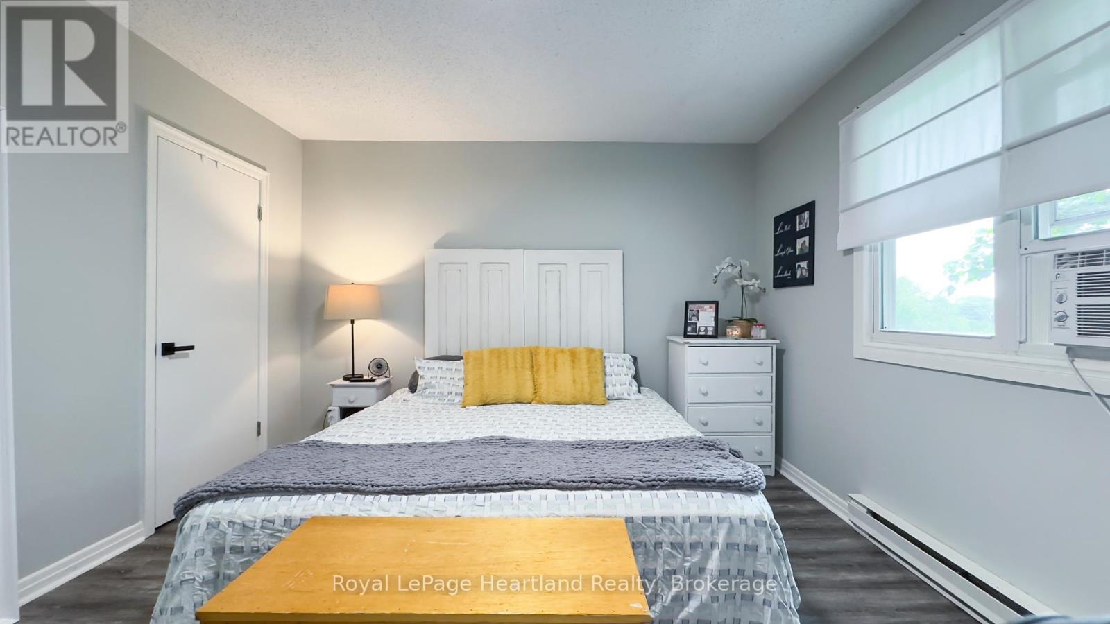 23 - 23 St Charles Square, Huron East, Ontario  N0M 1L0 - Photo 30 - X12246225