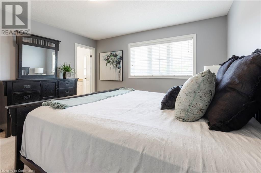 56 Marina Point Crescent, Hamilton, Ontario  L8E 0E4 - Photo 30 - 40744169
