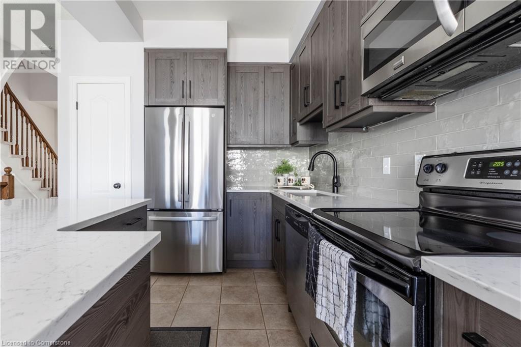 56 Marina Point Crescent, Hamilton, Ontario  L8E 0E4 - Photo 21 - 40744169