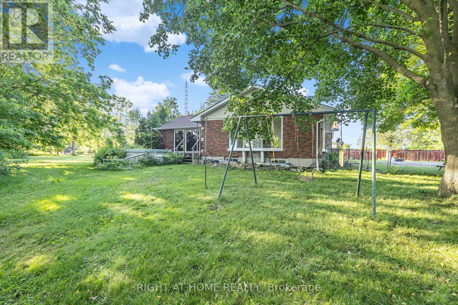 Property at 13 OLD ONONDAGA ROAD W image 3