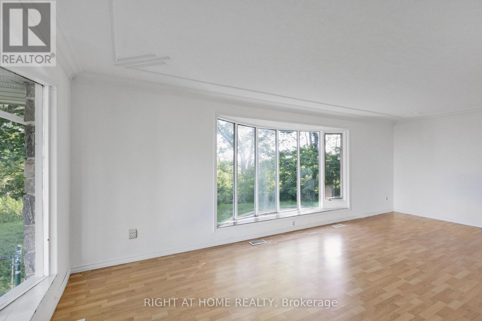 Property at 13 OLD ONONDAGA ROAD W image 5