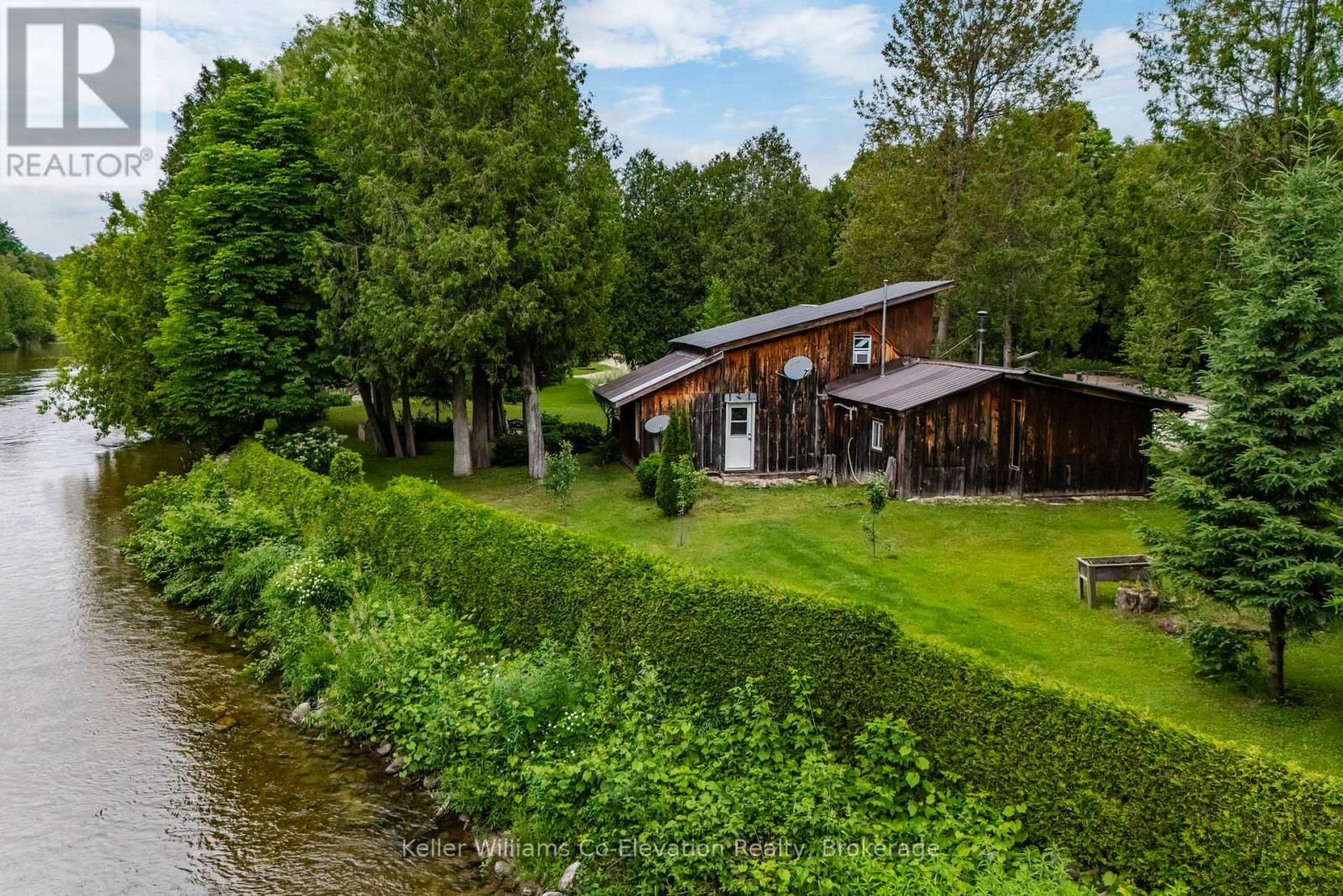 156 Private Lane, West Grey, Ontario  N4N 3B9 - Photo 11 - X12242231