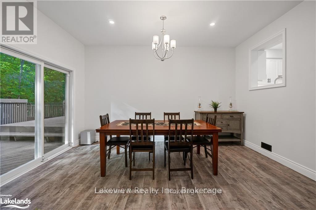 3914 Rosemary Lane, Innisfil, Ontario  L9S 2L6 - Photo 11 - N12246290