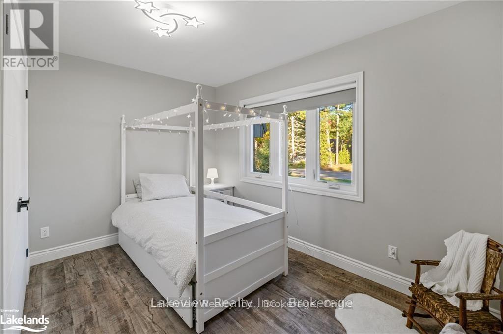 3914 Rosemary Lane, Innisfil, Ontario  L9S 2L6 - Photo 15 - N12246290