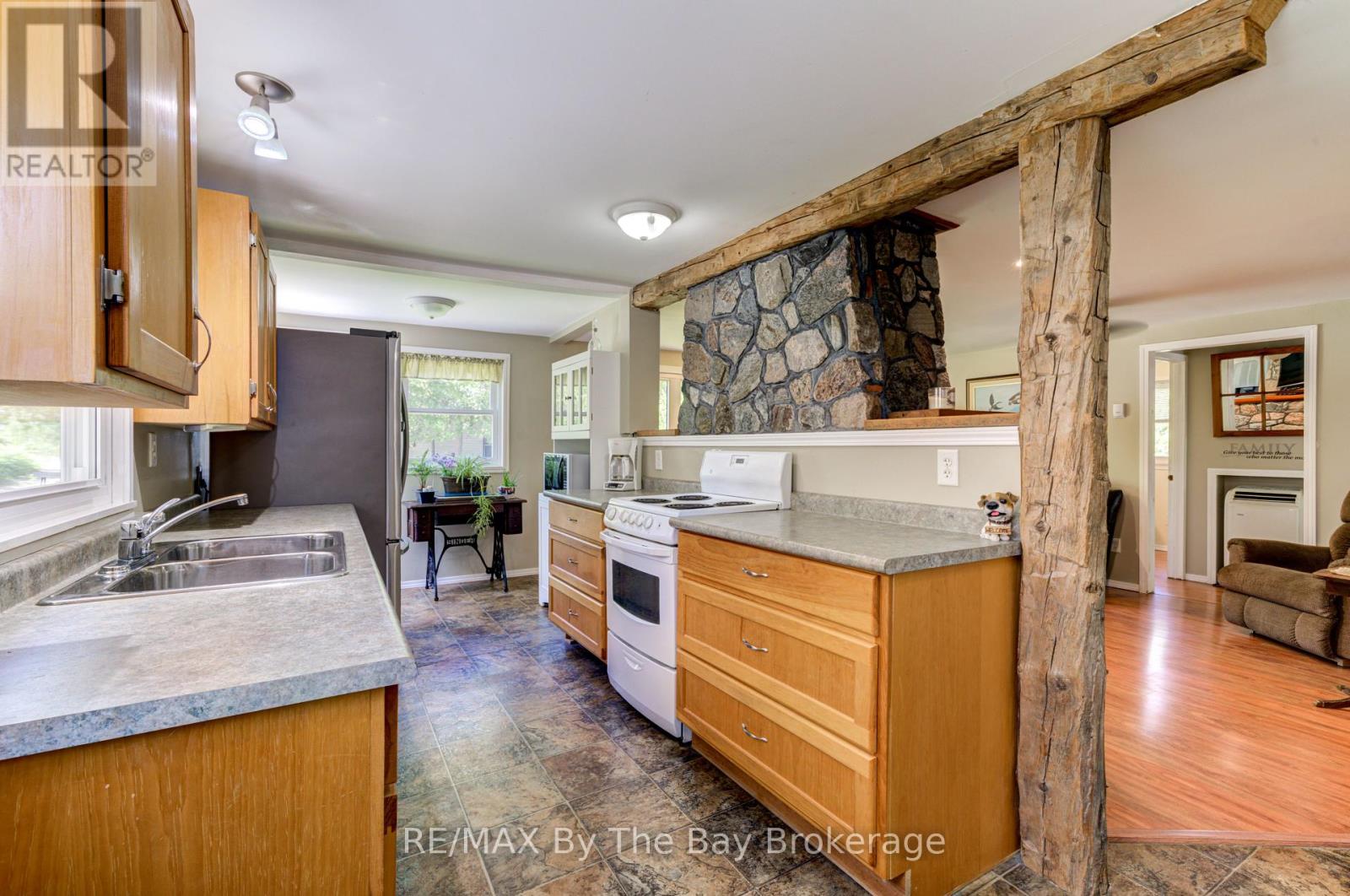 Property at 1105 SHORE LANE image 5