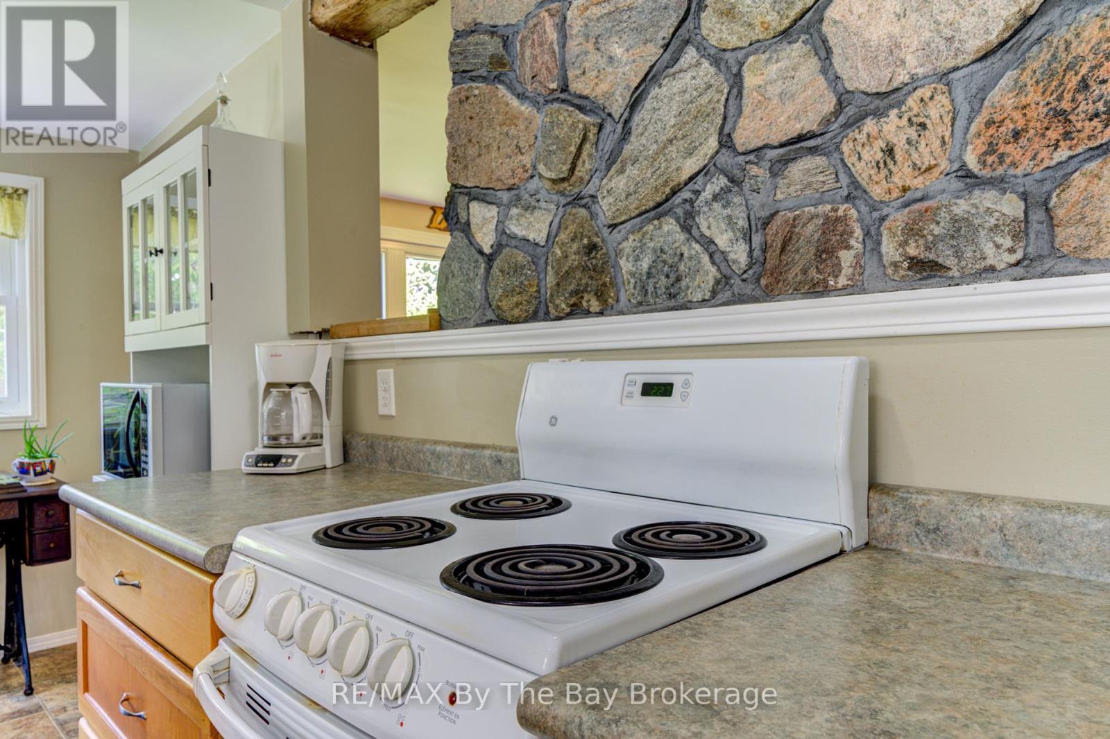 Property at 1105 SHORE LANE image 5