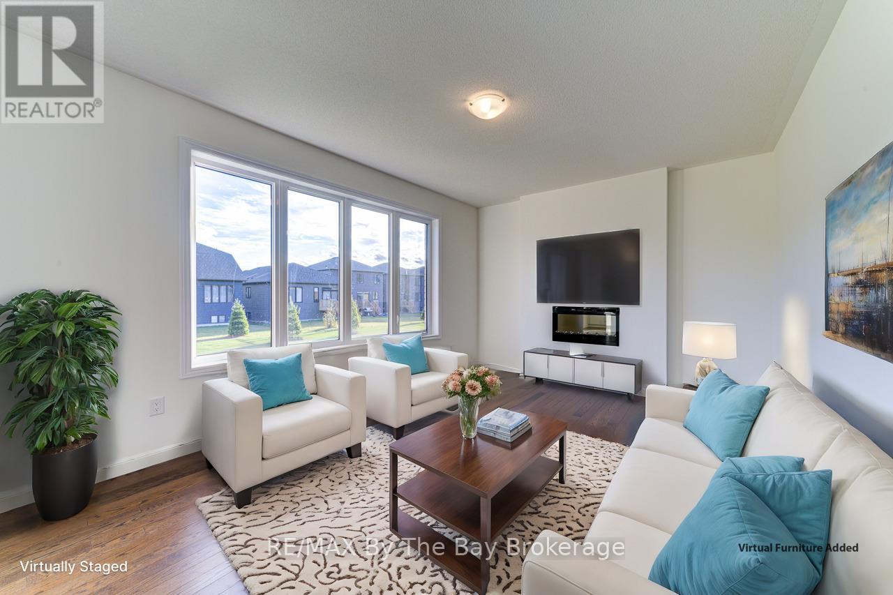 162 Mapleside Drive, Wasaga Beach, Ontario  L9Z 0L4 - Photo 21 - S12246276