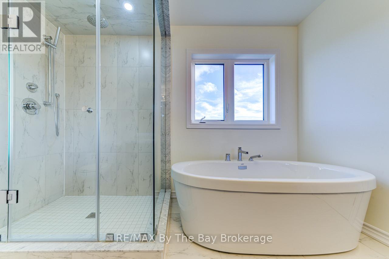 162 Mapleside Drive, Wasaga Beach, Ontario  L9Z 0L4 - Photo 39 - S12246276