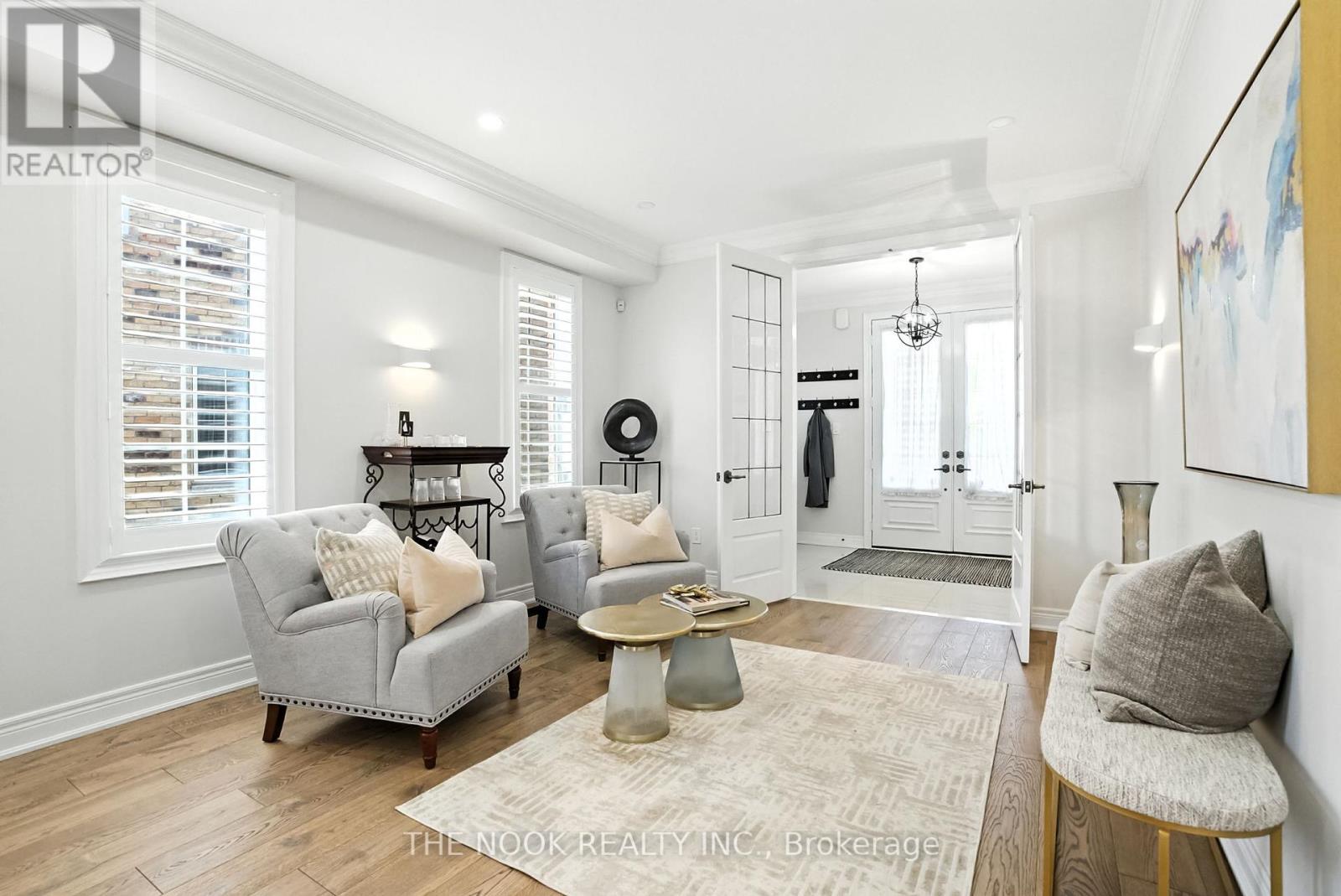 Property at 30 RUMBELLOW CRESCENT image 3