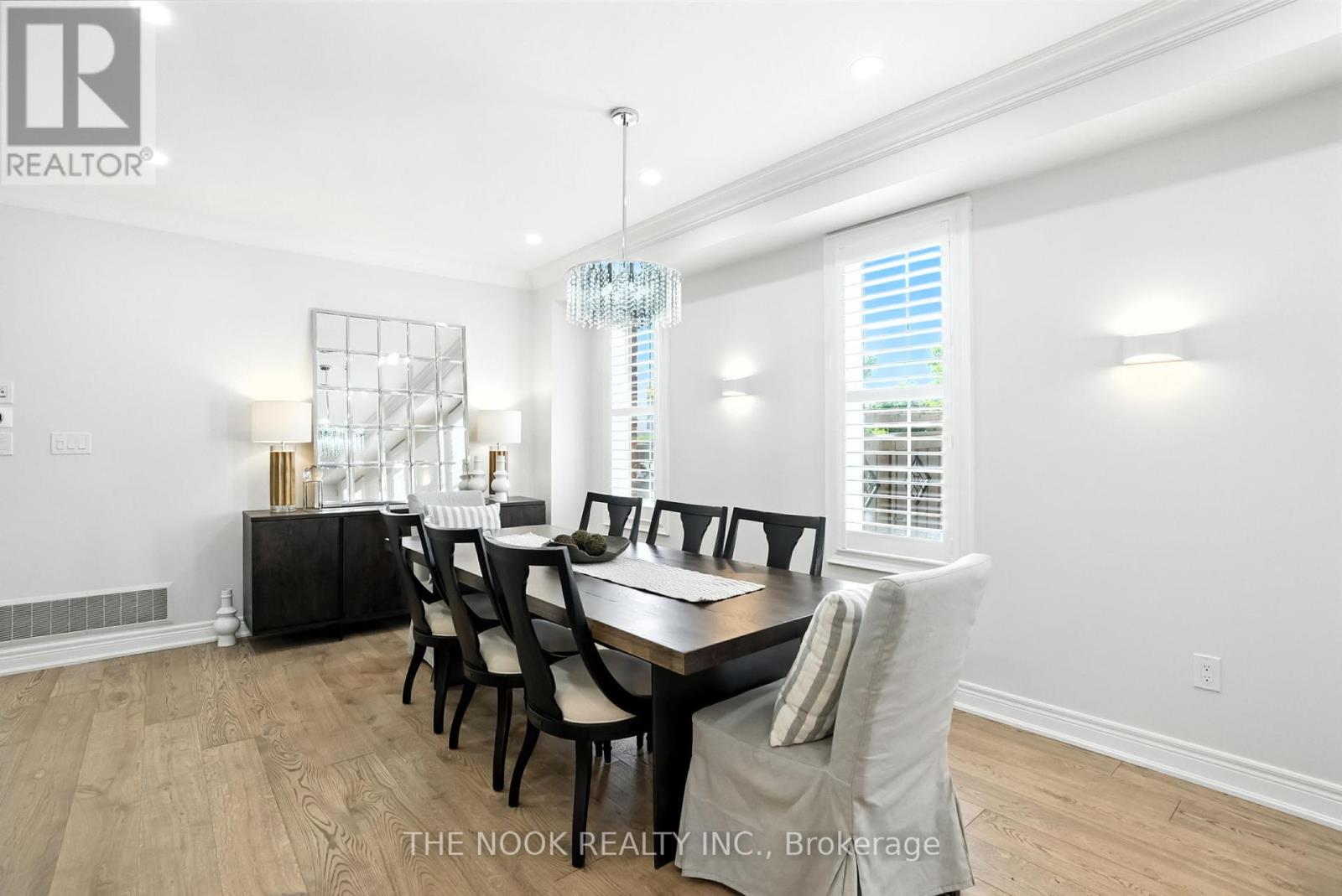 Property at 30 RUMBELLOW CRESCENT image 4