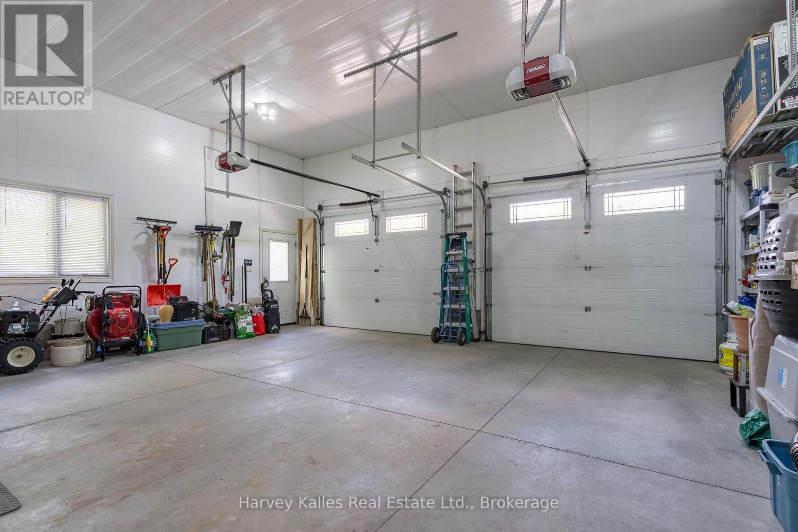 142 Allensville Road, Huntsville, Ontario P0B 1M0 - Photo 25 - X12246261