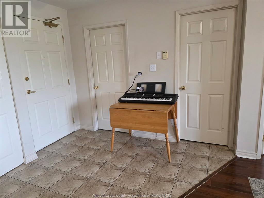 Property at 2650 SANDWICH WEST PARKWAY Unit# 107 image 3