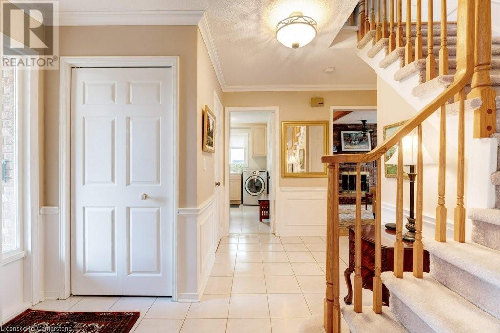 Property at 2251 MANSFIELD Drive image 5