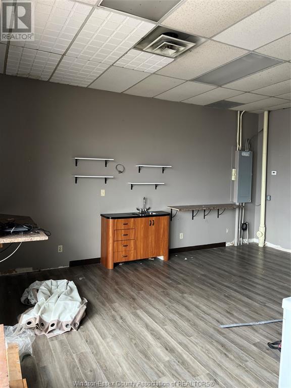 2407 Dougall Avenue Unit# 1, Windsor, Ontario  N8X 1T3 - Photo 6 - 25016164