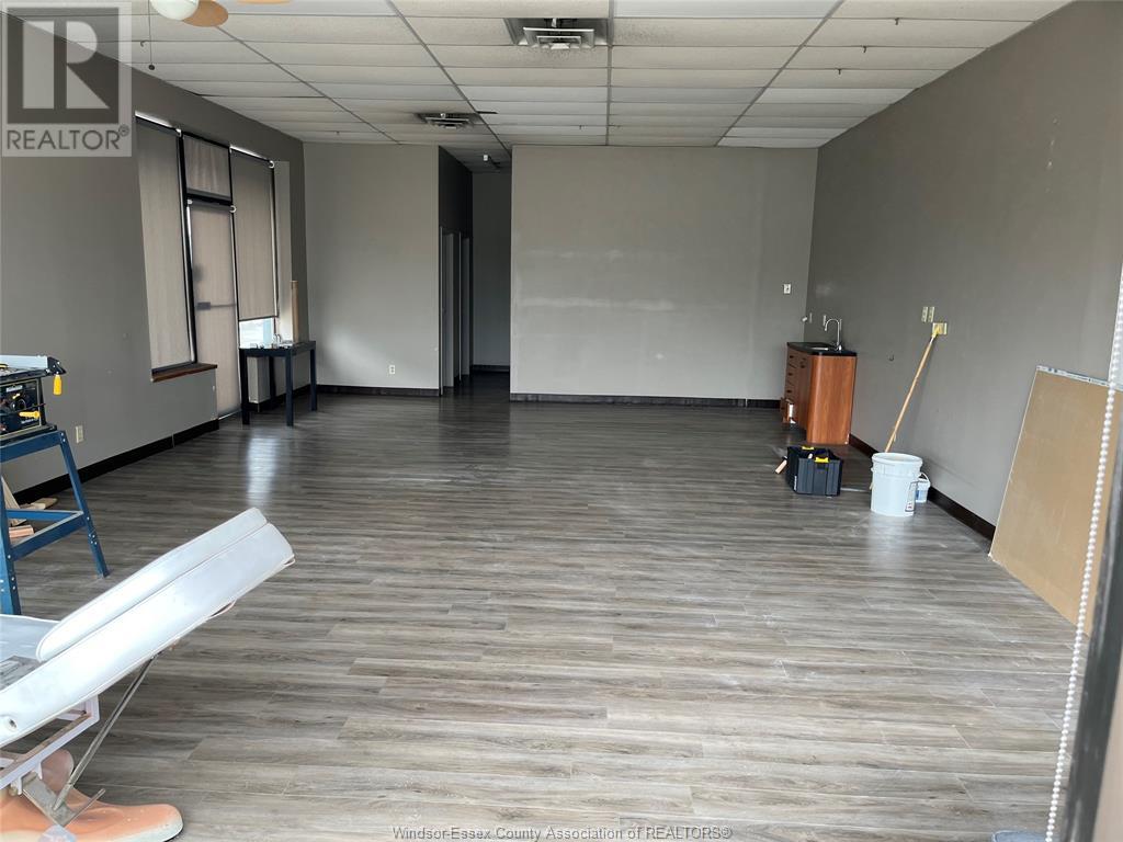 2407 Dougall Avenue Unit# 1, Windsor, Ontario  N8X 1T3 - Photo 4 - 25016164