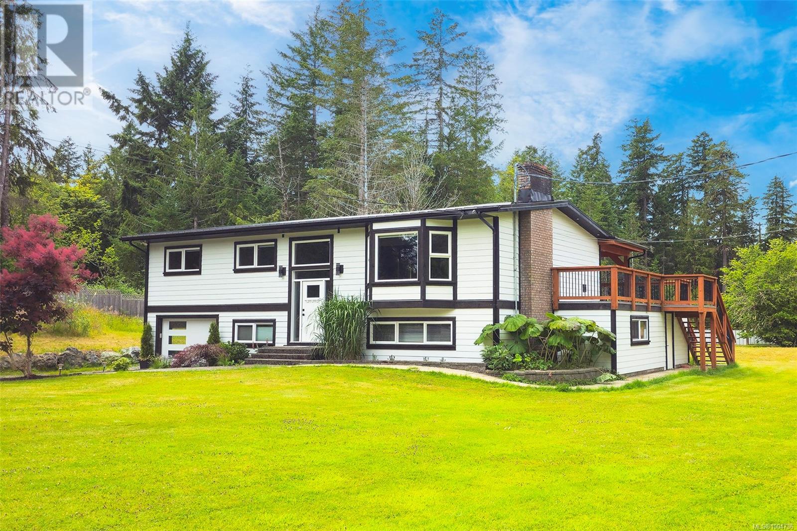 Property at 6124 Strathcona St image 1