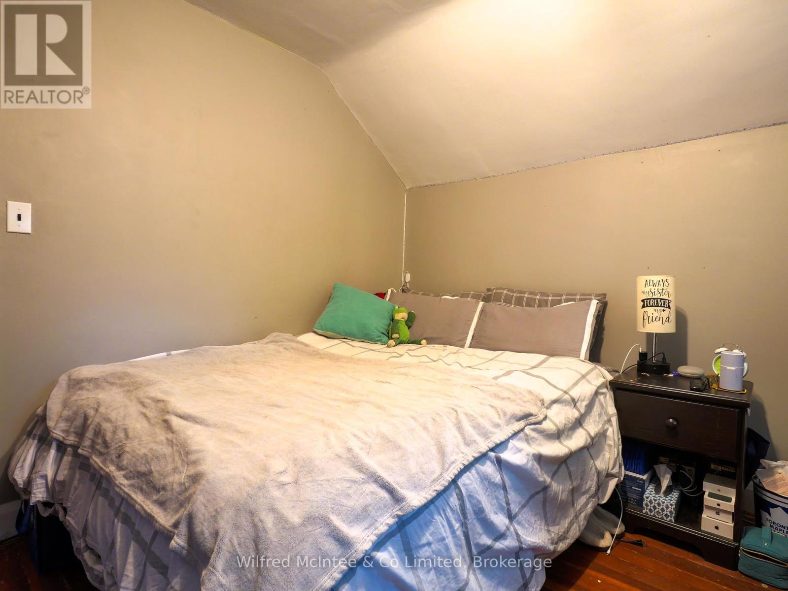 304 Napier Street, Brockton, Ontario  N0G 2V0 - Photo 16 - X12236357