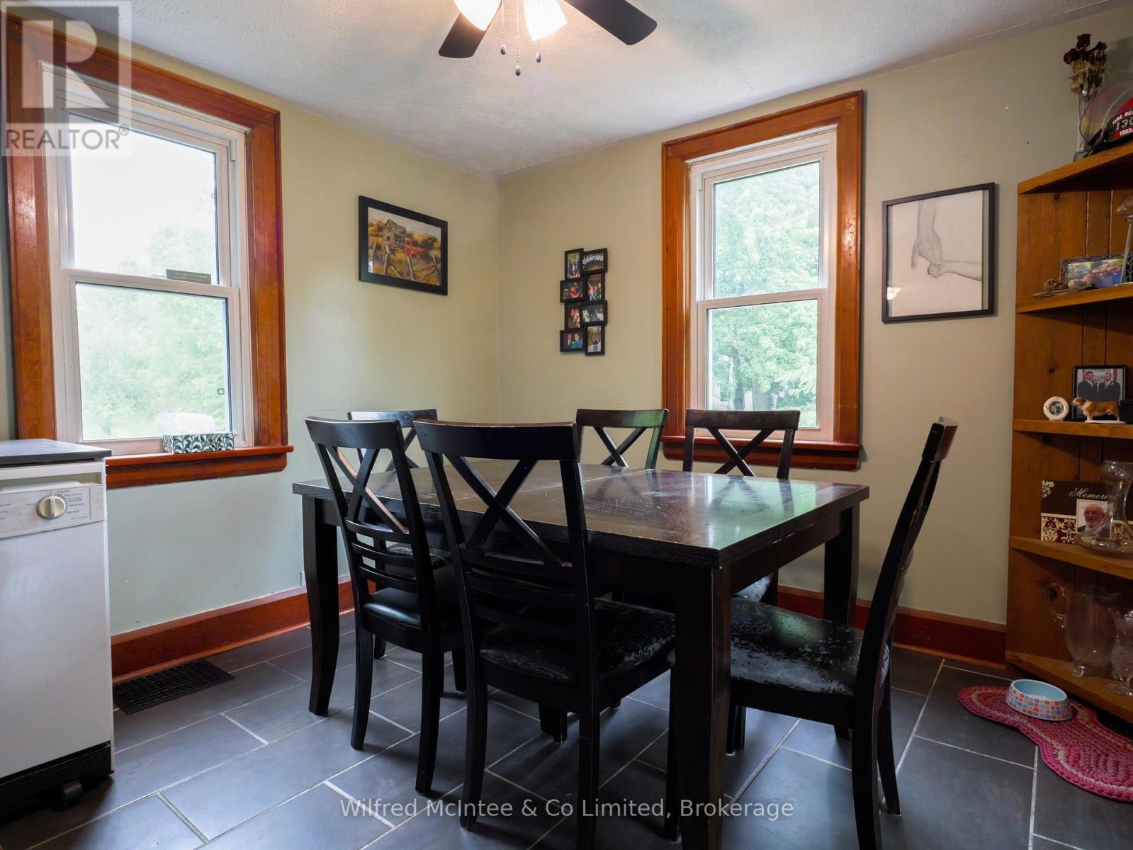 304 Napier Street, Brockton, Ontario  N0G 2V0 - Photo 8 - X12236357