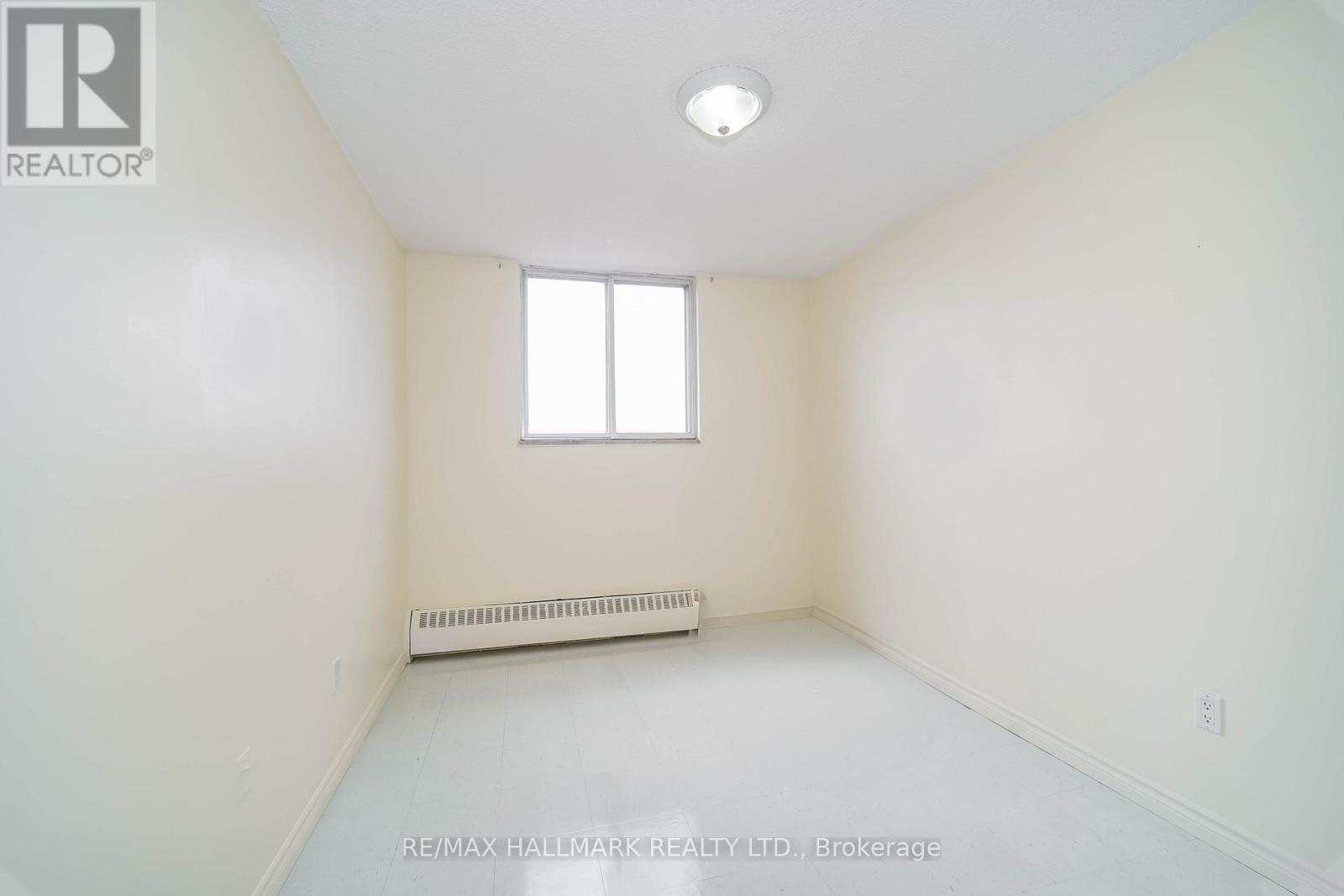 411 - 50 Lotherton Pathway, Toronto, Ontario  M6B 2G7 - Photo 18 - W12246294