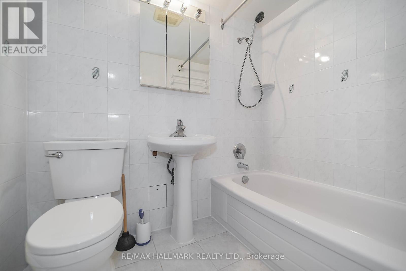 411 - 50 Lotherton Pathway, Toronto, Ontario  M6B 2G7 - Photo 21 - W12246294