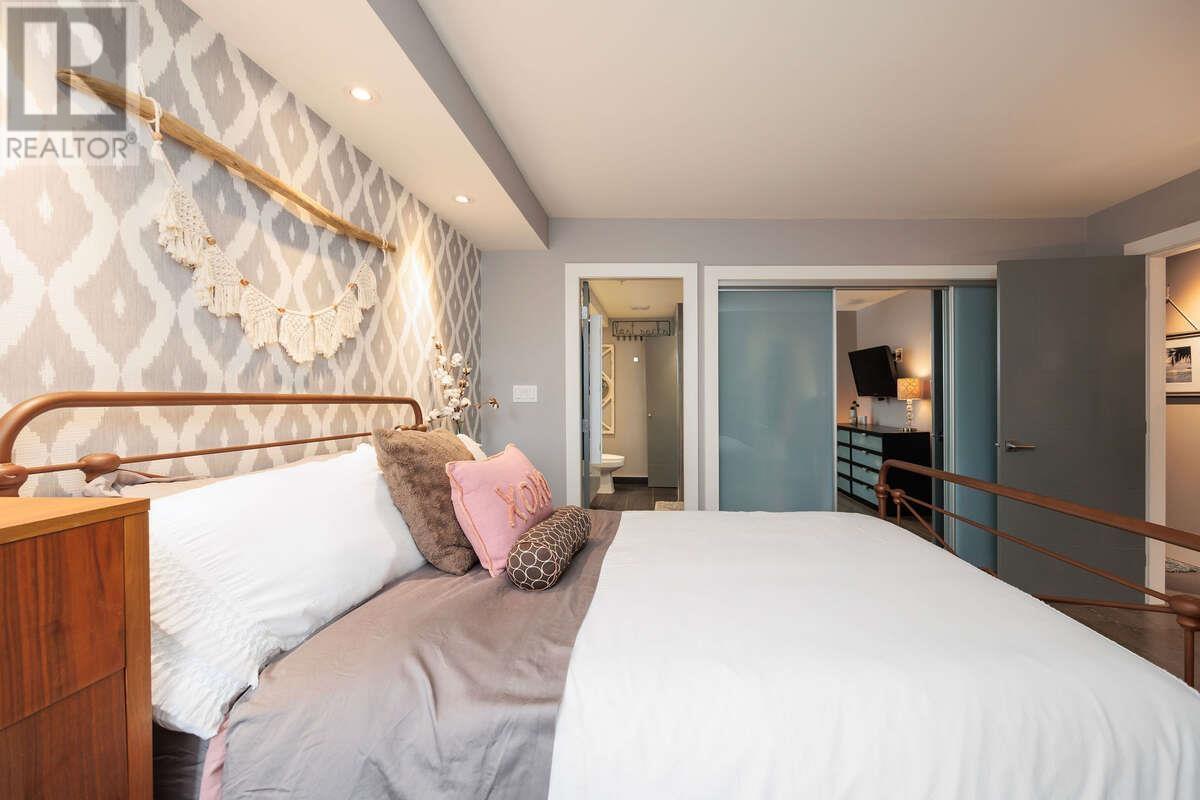 Listing Picture 12 of 36 : 202 2250 SE MARINE DRIVE, Vancouver / 溫哥華 - 魯藝地產 Yvonne Lu Group - MLS Medallion Club Member